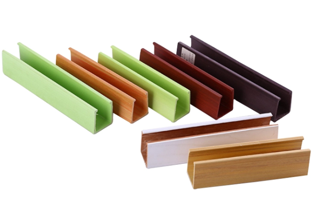 Los paneles de techo ignífugos del PVC del cuadrado, tejas decorativas