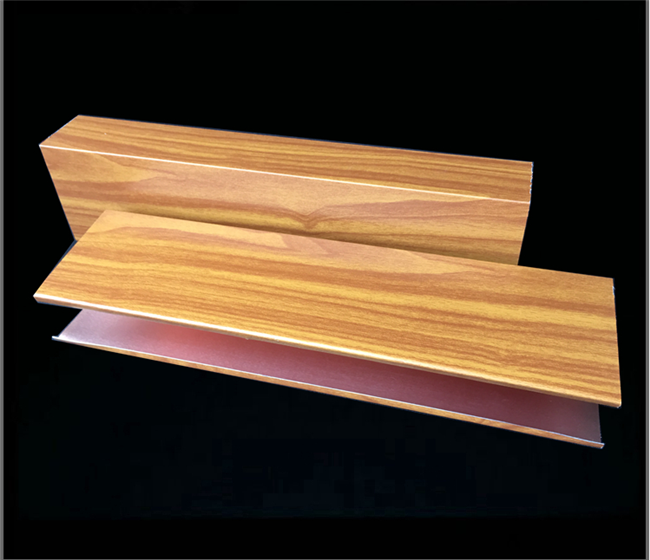 Los paneles de techo suspendidos interior del PVC, techo compuesto