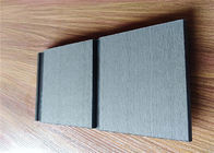 Superficie de madera compuesta plástica verde del grano de los paneles de revestimiento de la madera/del panel de apartadero
